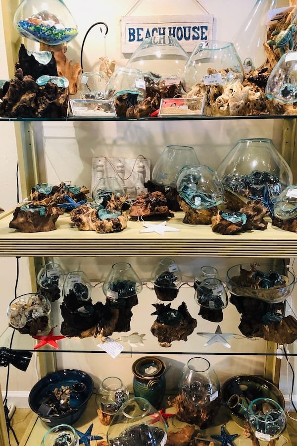 alt="Shop Blessons Boutique, Ocean Springs, Mississippi."