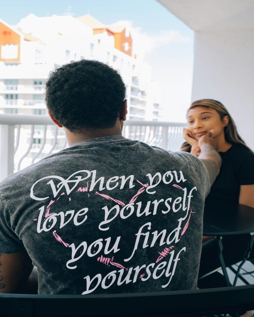 alt=Love Yoursef Tee shirt"